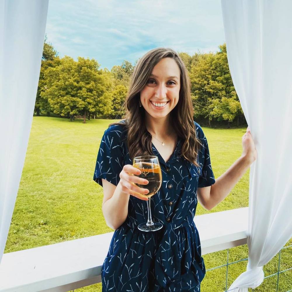 Meet your Posher, Brooke